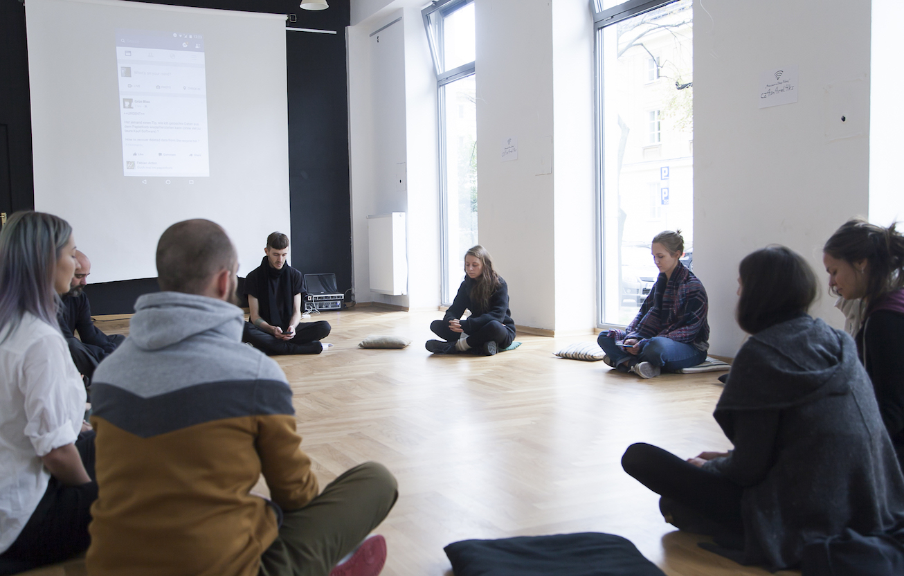 Social Media Meditation in Warsaw